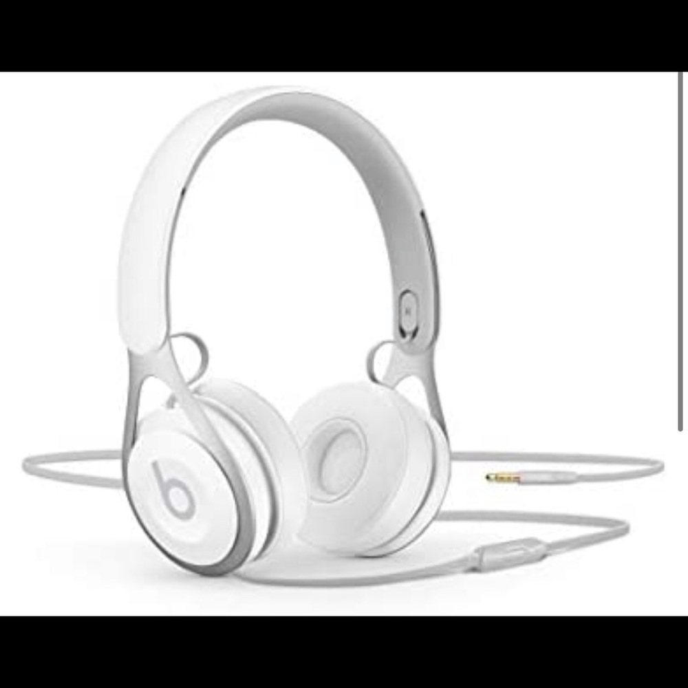 White beats EP